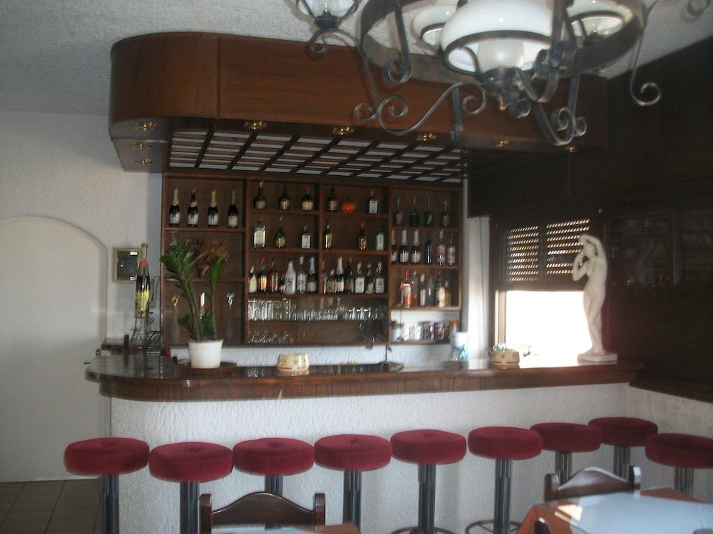 Efi Hotel Malia Exteriör bild