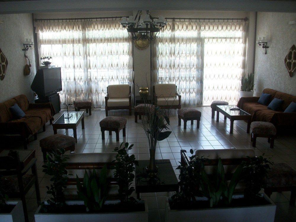 Efi Hotel Malia Exteriör bild
